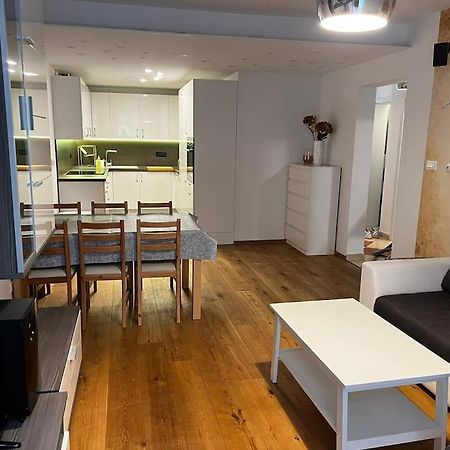 Porec, Tolle 3 Zi-Whg, Sehr Zentral, Top Zustand! Mit Internet Und W-Lan! Exteriér fotografie